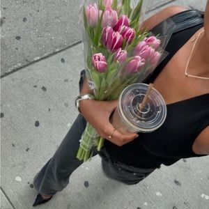 Meet your Posher, Mady